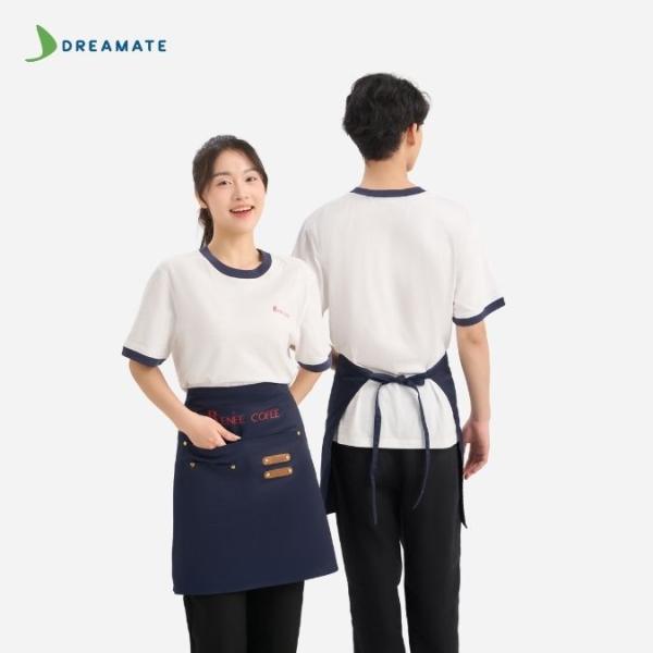 Đồng phục quán Renee Coffee trắng xanh navy