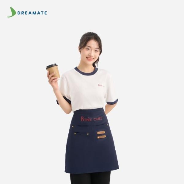 Đồng phục quán Renee Coffee trắng xanh navy