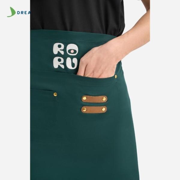 Đồng phục nhà hàng Roru đen trắng