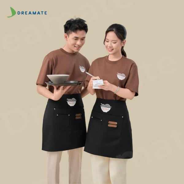 BST Áo thun trơn x tạp dề ngắn
