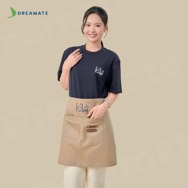 BST Áo thun trơn x tạp dề ngắn