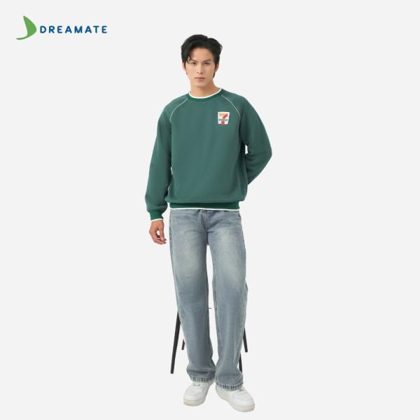 Áo sweater đồng phục của 7-Eleven 
