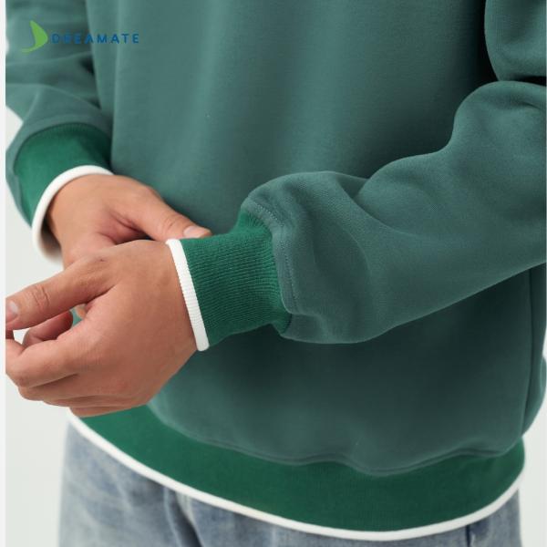 Áo sweater đồng phục của 7-Eleven 