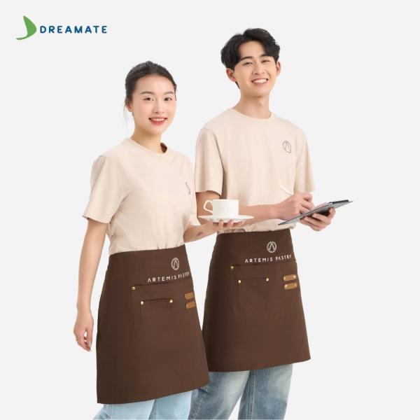 Đồng phục quán Artemis Pastry trắng nâu
