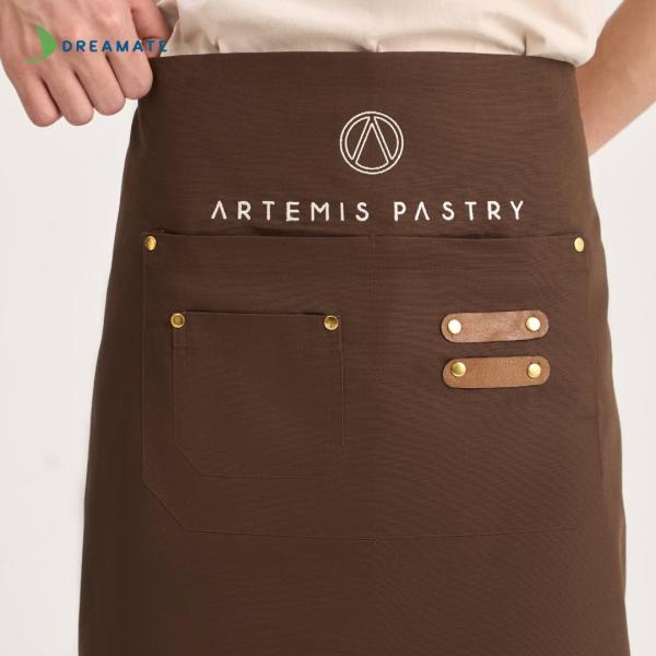 Đồng phục quán Artemis Pastry trắng nâu