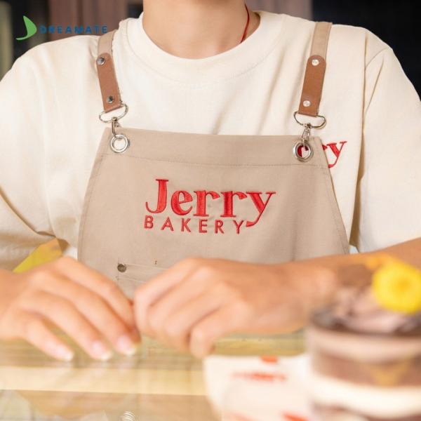 Đồng phục quán Jerry Bakery màu be