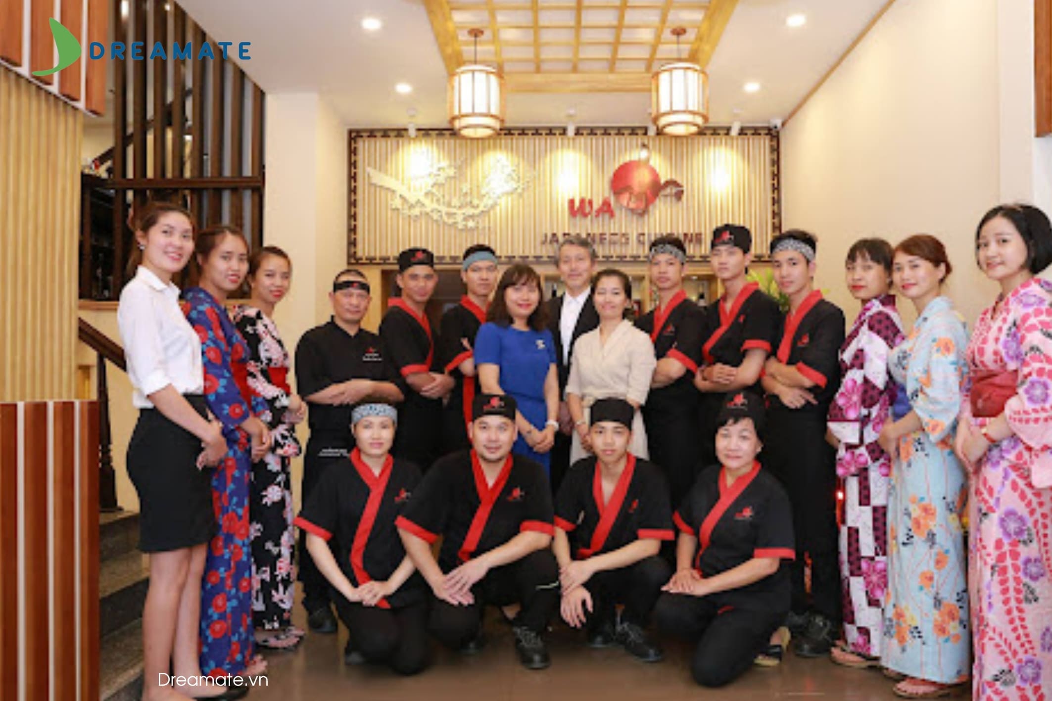 dong-phuc-quan-sushi-11.jpg (250 KB)