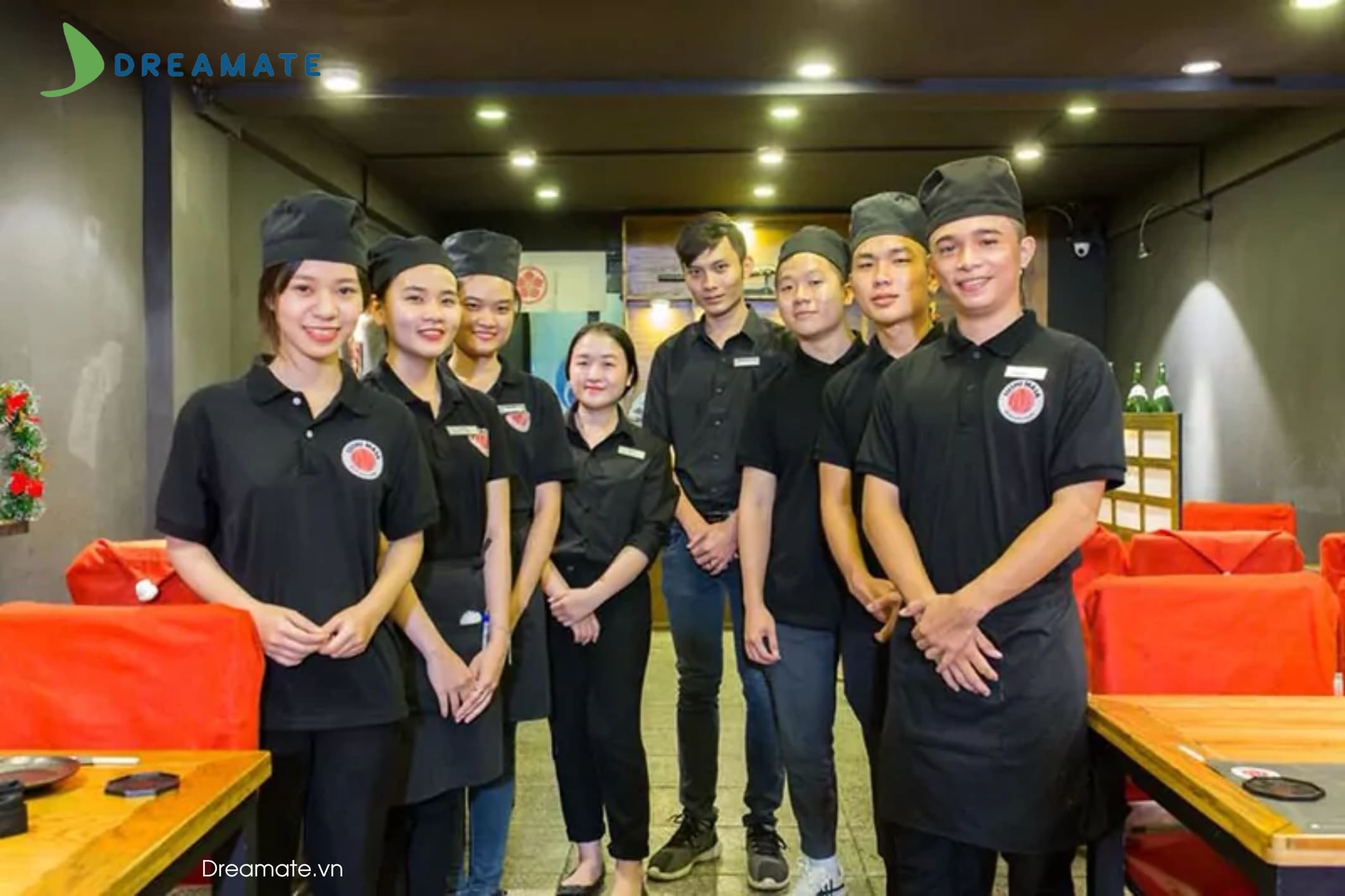 dong-phuc-quan-sushi-6.jpg (181 KB)