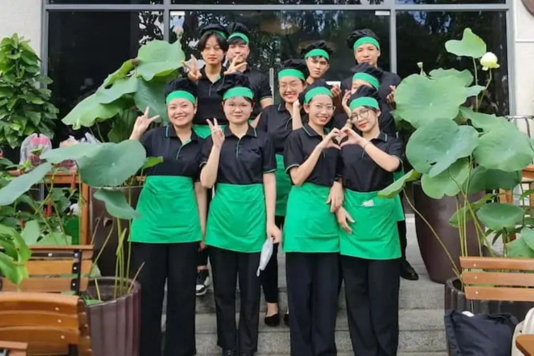 dong-phuc-quan-chay-2.jpg (89 KB)