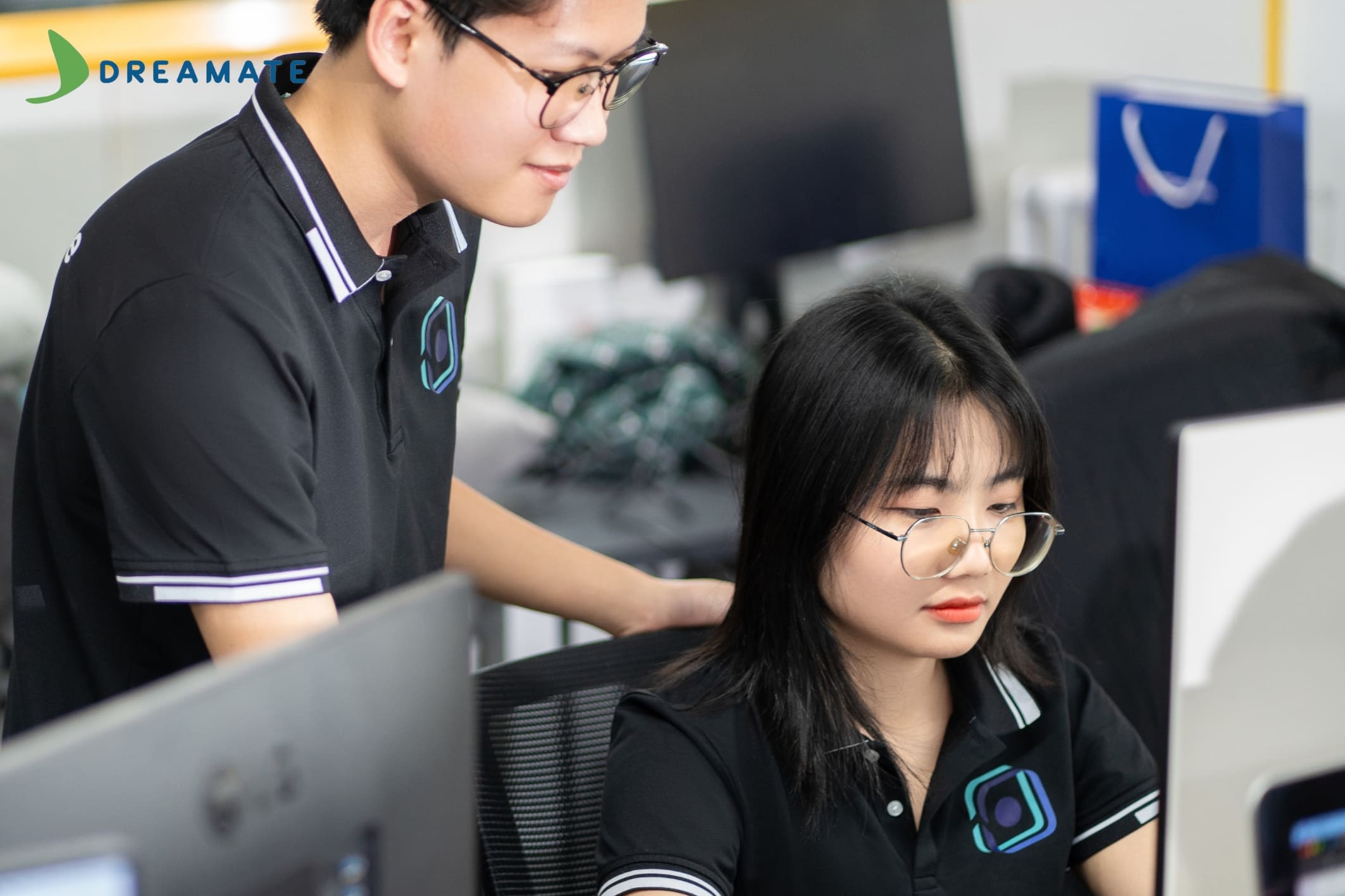 xuong-may-dong-phuc-cao-bang-8.jpg (160 KB)