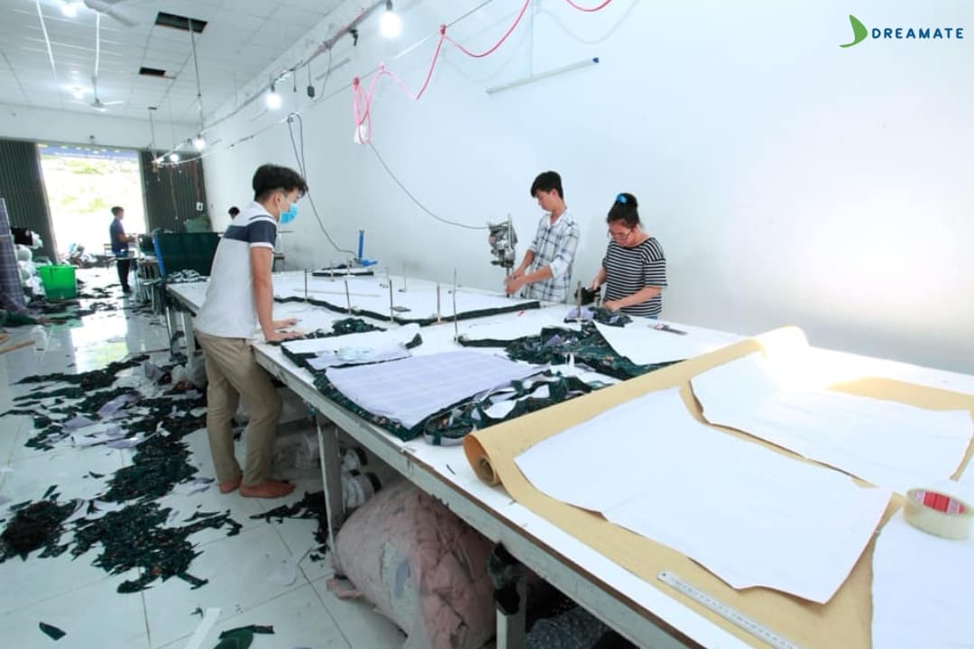 co-so-may-dong-phuc-dang-khoa-9.jpg (70 KB)