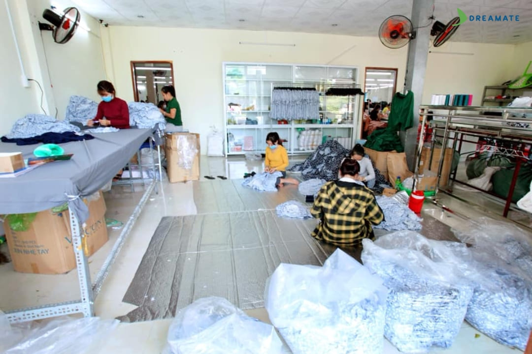 cong-ty-dong-phuc-tu-nguyen-5.jpg (127 KB)