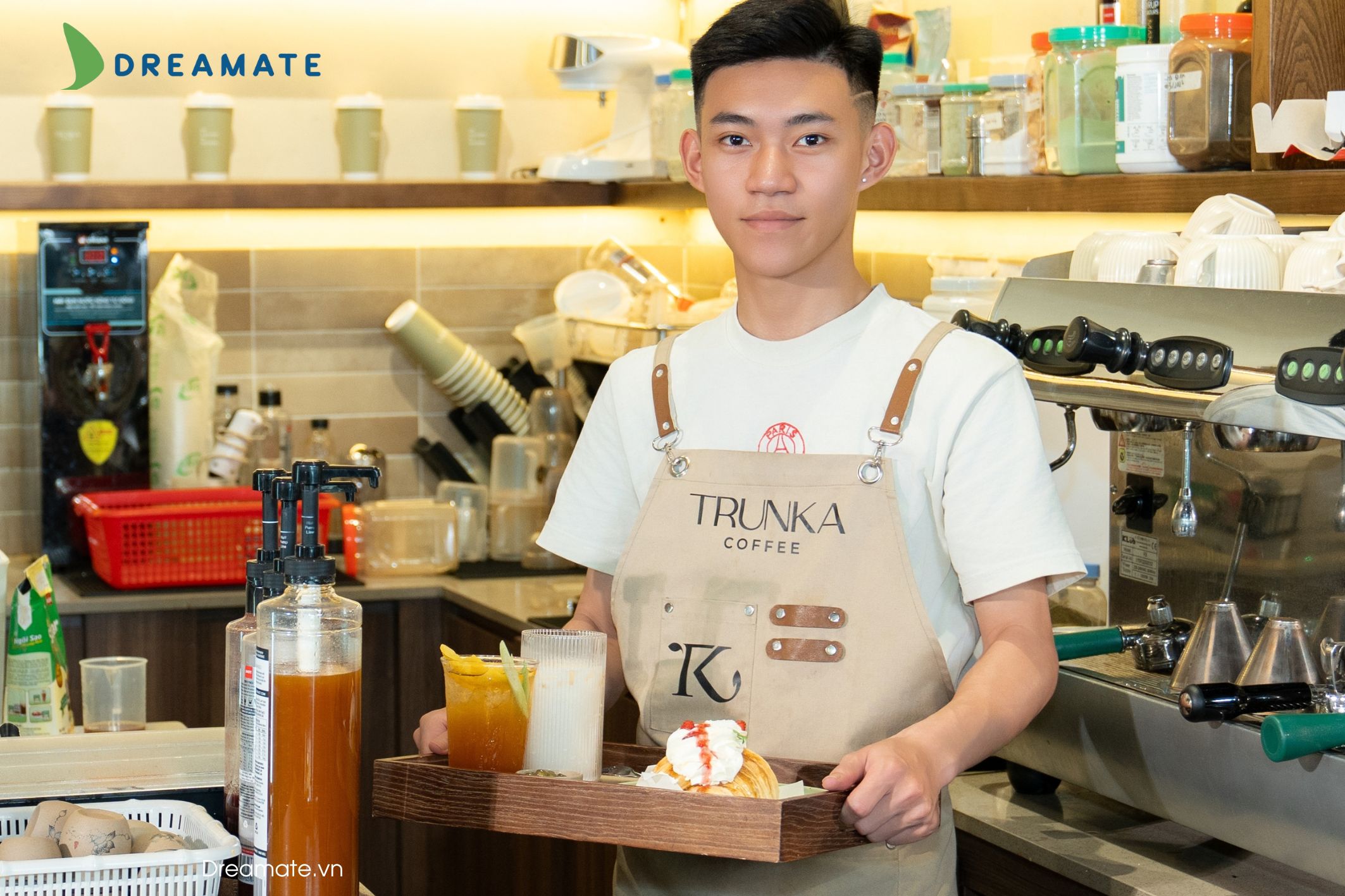 dong-phuc-quan-cafe-tra-sua-06